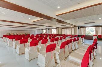 Oyo 79747 Collection O Hotel Grand Muziris