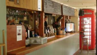 Posada The Saracens Head Inn