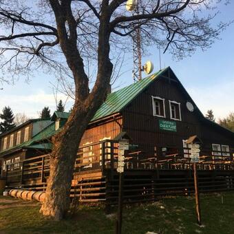 Hostal Turistick� Chata Pl�n?