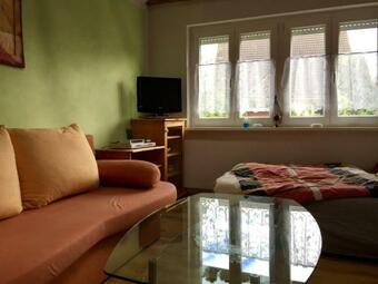 Kleines Haus Im W�ldchen