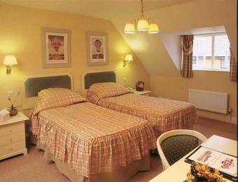 Eastwell Manor Hotel, Spa & Golf