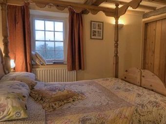 Riverside Bed & Breakfast