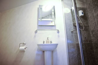 Bed & Breakfast Lolfa Cynin