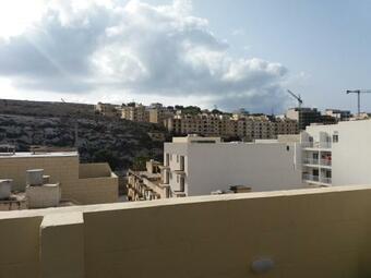 Apartamento Cosy Penthouse Near The Sea.