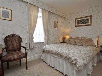 Hotel Bryn Woodlands House