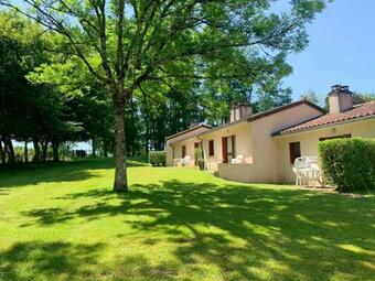 Maison D'une Chambre Avec Piscine Partagee Jardin Clos Et Wifi A Leyme
