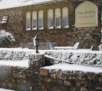 Hostal The Belfry, Restaurant And Rooms