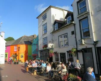 Traditional Farm House In The Old Head Of Kinsale