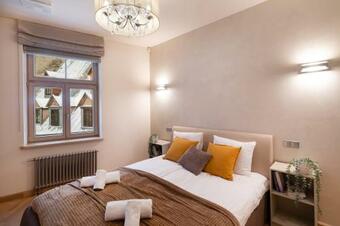 Old Riga Two Bedroom Apartment With 2 Bathrooms