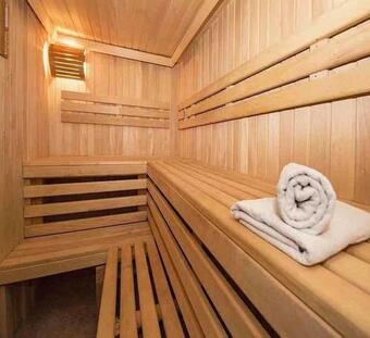 Grand Juno Beach Hotel