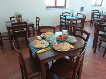 Bed & Breakfast Sobe Brezje