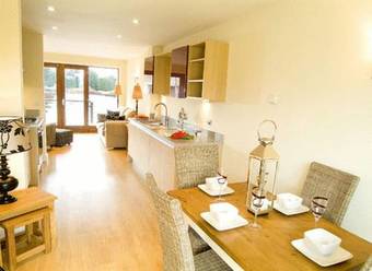 Tewitfield Marina Aparthotel