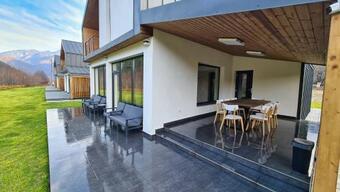 Hotel Complex Lunlo Village