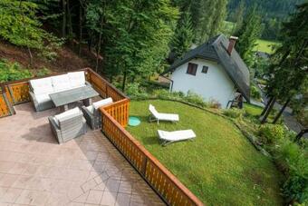 Mountain View House