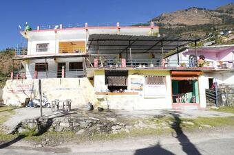 Hotel Spot On 66220 Shristi Home Stay