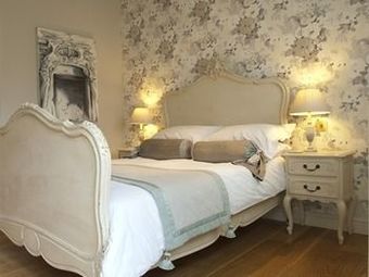 Hostal The Old House At Home