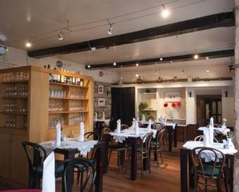 Hostal Cardynham House