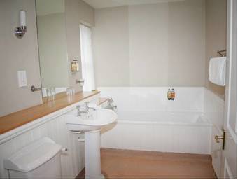 Hostal The Charles Bathurst Inn