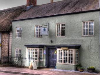 Hostal Ammonite Lodge