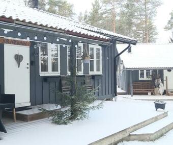 H�llestrand Cottage Krabban