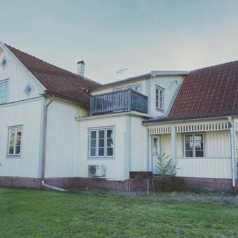 Bed & Breakfast Villa L�fstr�m