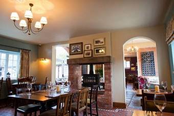 Posada The Dog & Doublet Inn