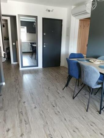 Chilia 1 Apartments
