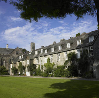Bed & Breakfast Dartington Hall