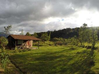 La Monta�era Ecocaba�as