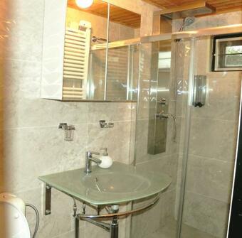 Lovely Bungalow Till 6 Persons Near Amsterdam And Sea