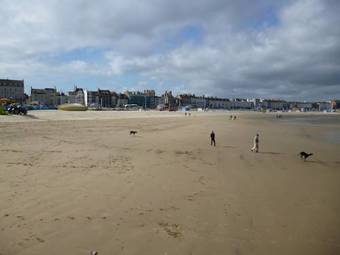 Hostal Beach Guest House