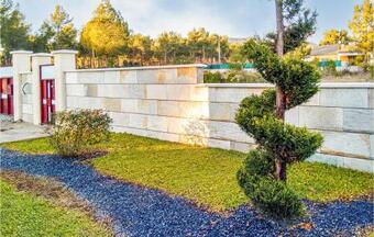 Beautiful Home In Cabra Del Camp With Outdoor Swimming Pool, Wifi And 3 Bedrooms