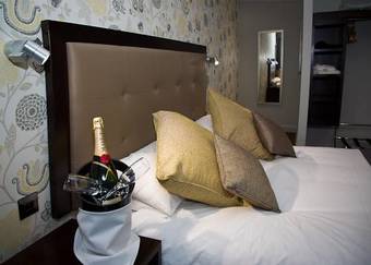 Posada Legacy Kingscliff Hotel