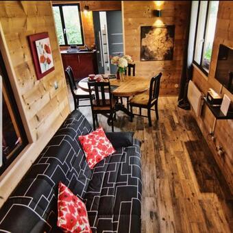 G�te Aux Deux Ch�nes