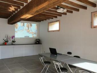 G�te Fontaine-les-gr�s, 4 Pi�ces, 6 Personnes - Fr-1-543-69