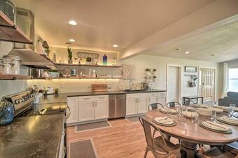 Picturesque Lake Mcconaughy Escape With Deck!