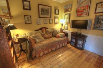 Phineas Swann Bed & Breakfast Inn