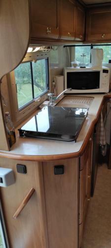 Charmant Camping-car � La Campagne