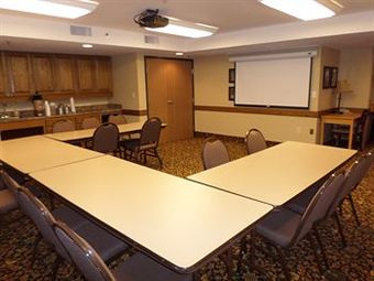 Hotel Americinn Lodge & Suites-pampa