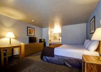 Econo Lodge Inn & Suites Logan
