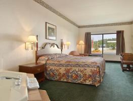 Motel Super 8 Petersburg