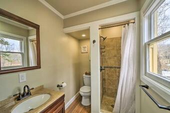 Lakefront Eucha Escape With Views And Boat Slip!