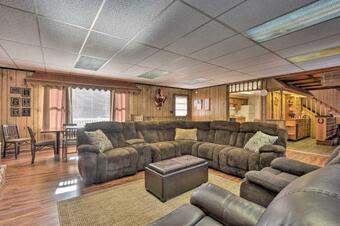 Serene Saxton Lodge 7 Mi To Lake Raystown!