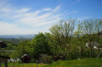 Villa La Maison De L'arbre Orange