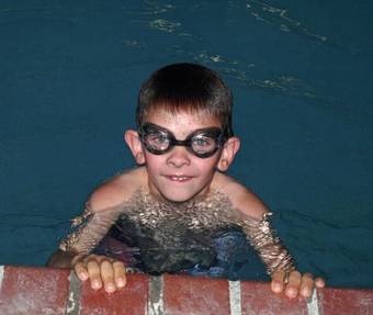 Hotel Eagle's View Inn & Suites