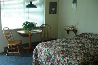 The Dublin House Motel