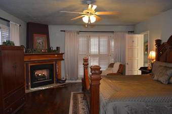 Bed & Breakfast Lindley House Garden Cottages