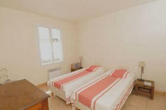 Maison De Village � �tage