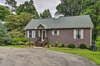 Lakefront Cottage With Private Double Dock