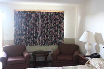 Motel Berkshire Travel Lodge